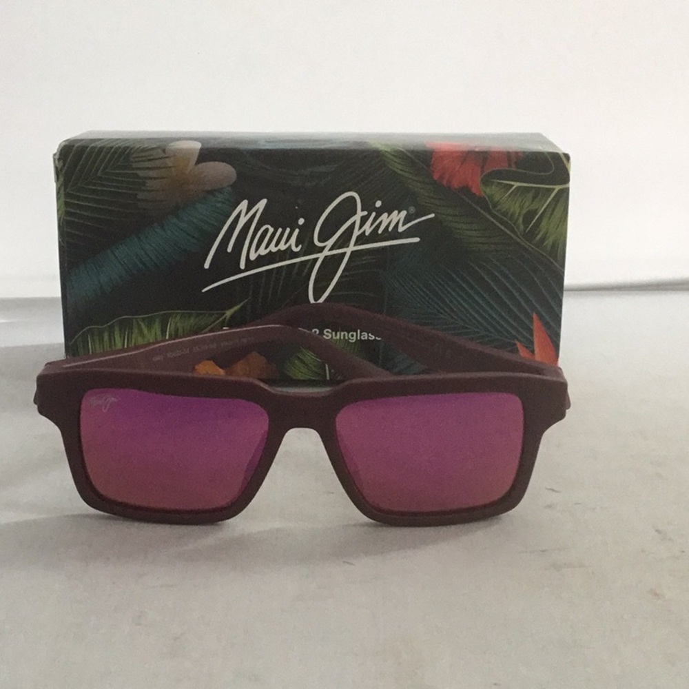 MAUI JIM KAHIKO SUNGLASSES POLARIZED LADIES.